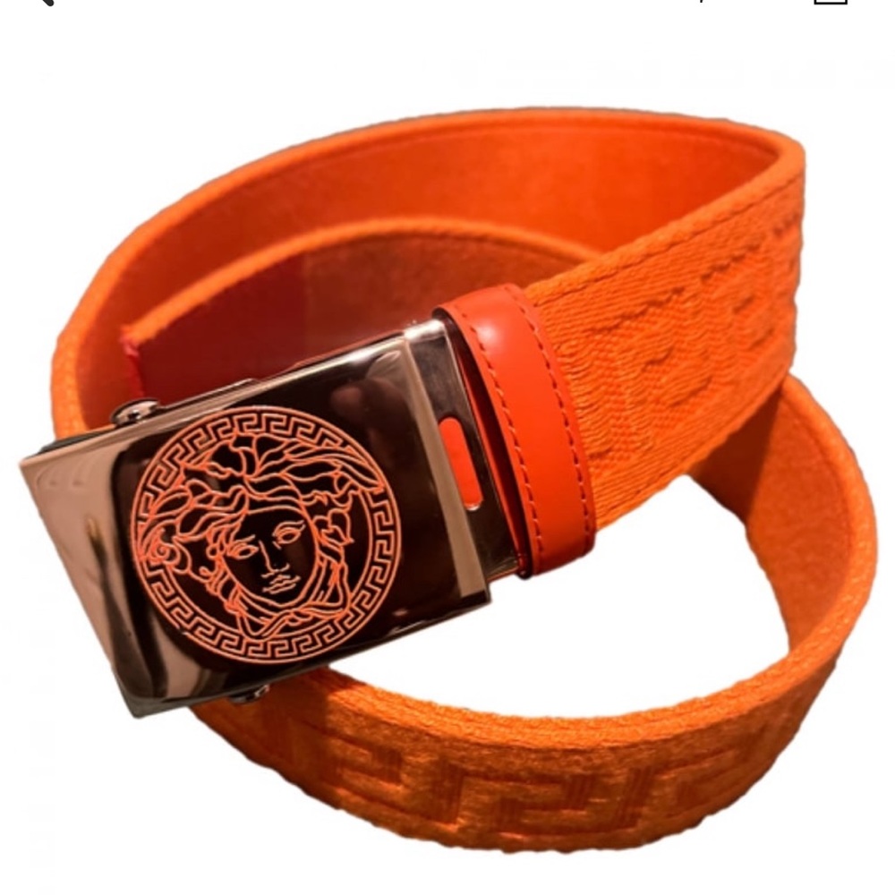 Versace Cloth style belt silver Medusa Head inscribed buckle. Great condition.
